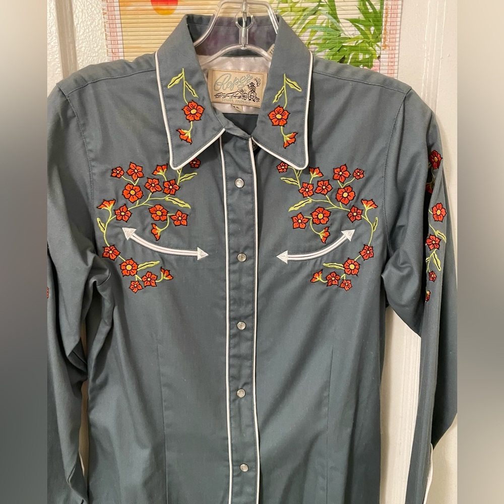 Vintage Ropers Western snap button shirt size Small
